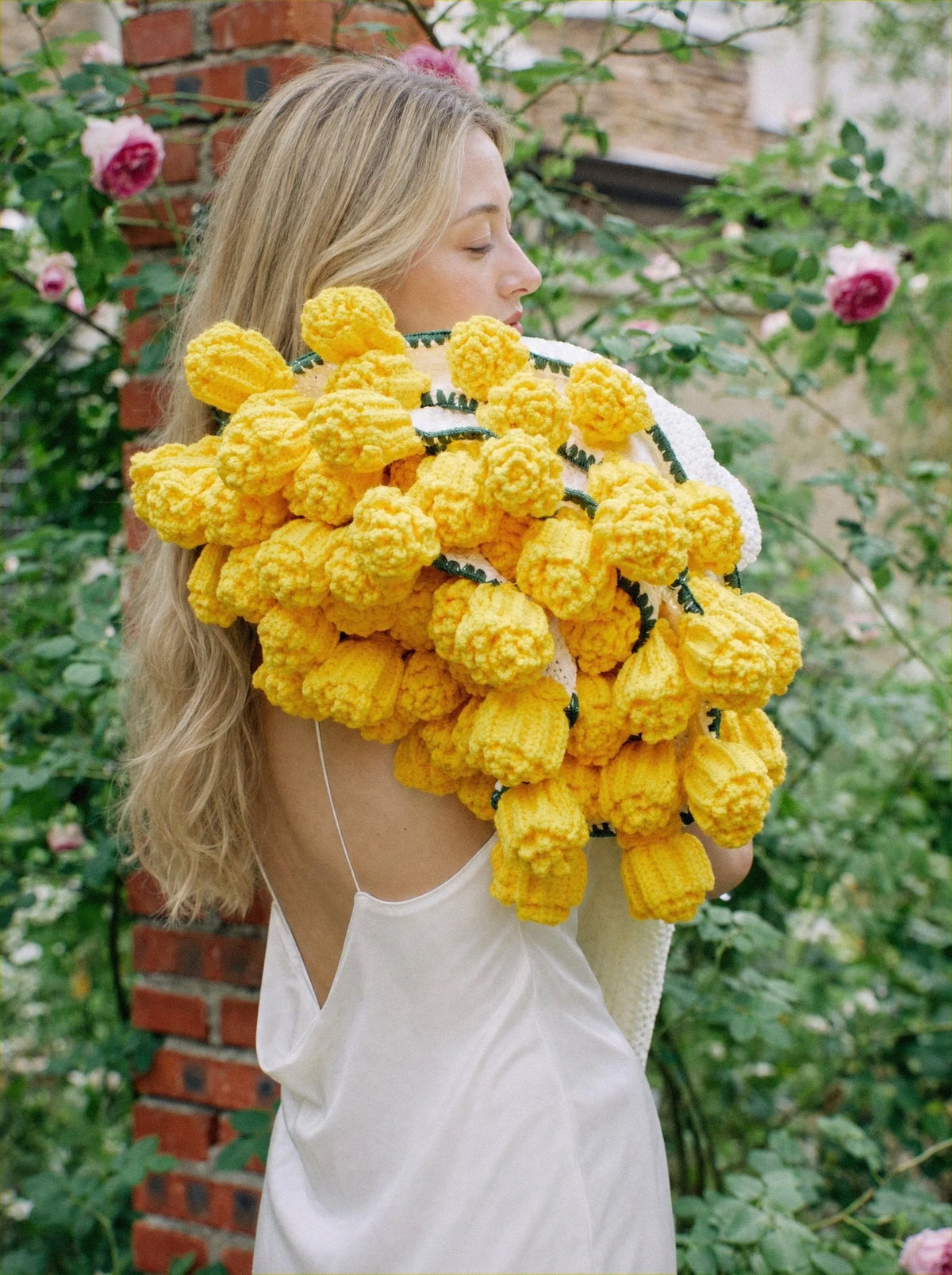 Bouquet Blanket - Honey Rose